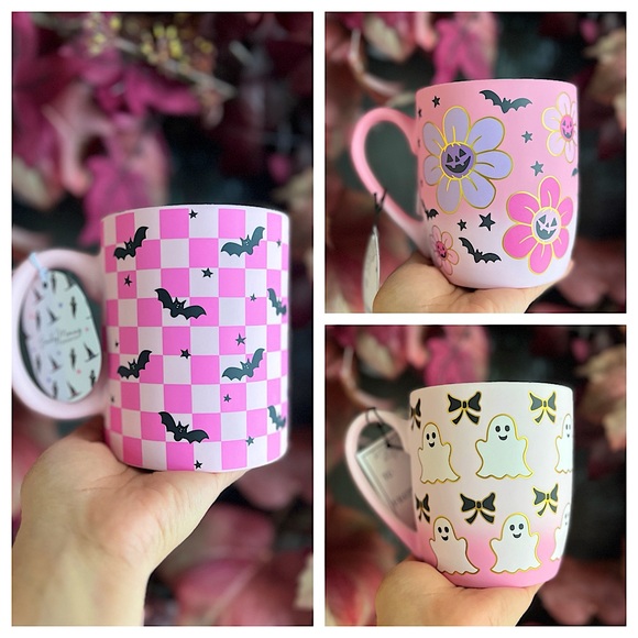 ✨NEW👻 Cobwebs and Cauldrons Soft Touch Pink Halloween Mug Set💖 - Picture 1 of 10